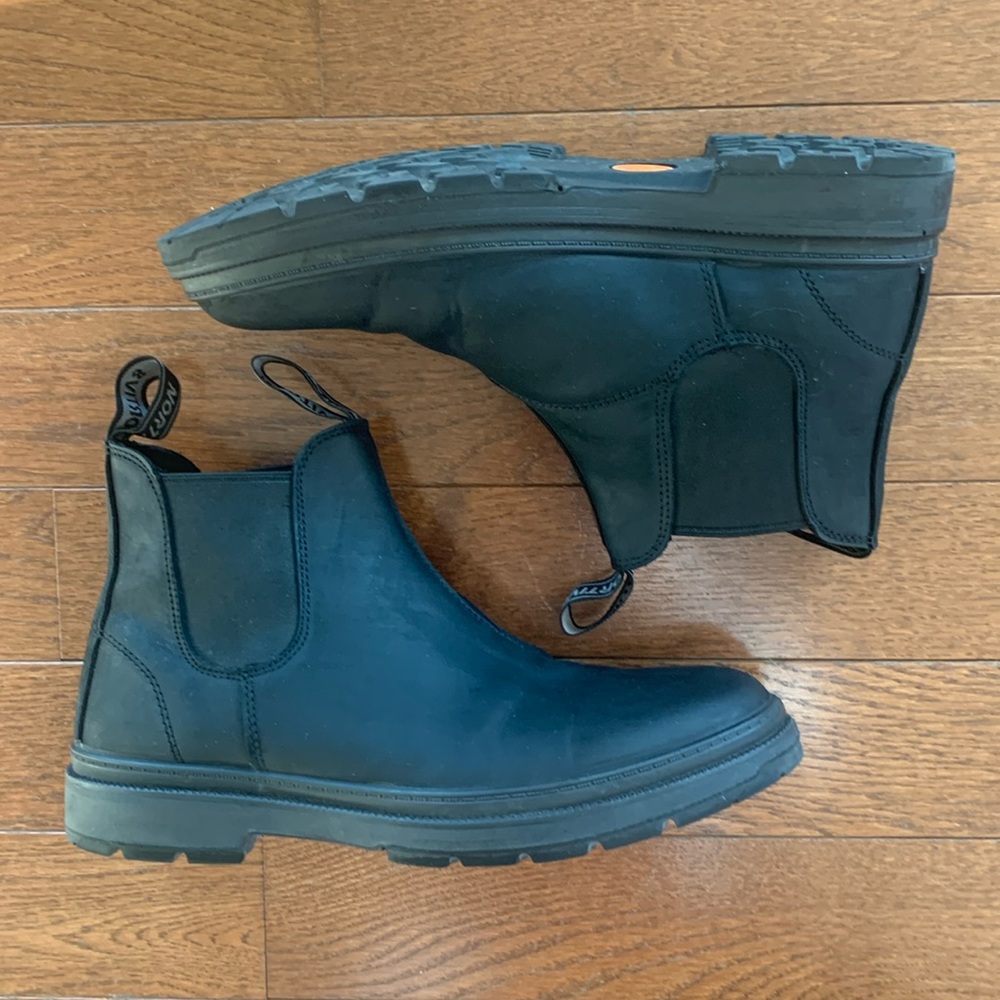Nortiv8 Chelsea Boots